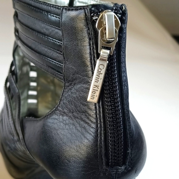 Calvin Klein Danica Black Leather Women's Heels Shoes Size 7M - Picture 11 of 15